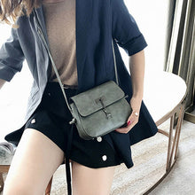 Load image into Gallery viewer, WOMEN SHOULDER BAG