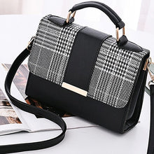 Load image into Gallery viewer, WOMEN SHOULDER BAG