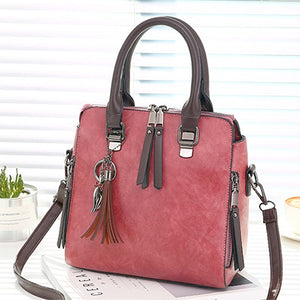 WOMEN SHOULDER BAG