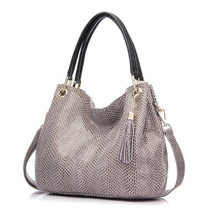 WOMEN SHOULDER BAG