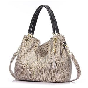 WOMEN SHOULDER BAG