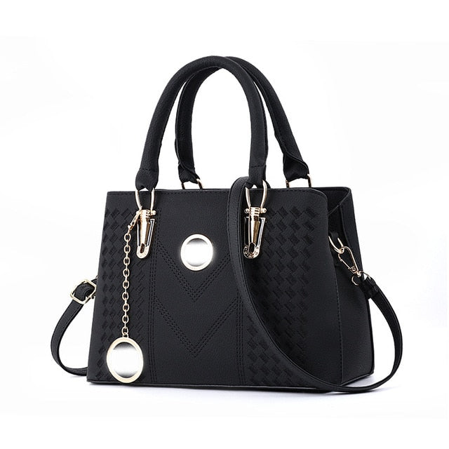 WOMEN SHOULDER BAG