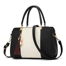 Load image into Gallery viewer, WOMEN SHOULDER BAG