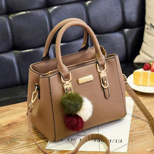 WOMEN SHOULDER BAG