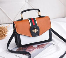 Load image into Gallery viewer, WOMEN SHOULDER BAG